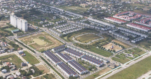 Lao động tự do lỡ cơ hội mua nhà xã hội vì thiếu xác nhận thu nhập