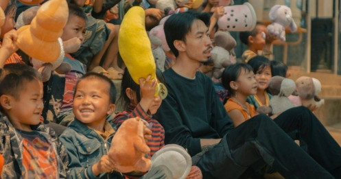 Toàn cảnh ồn ào vụ 'Nuôi Em'