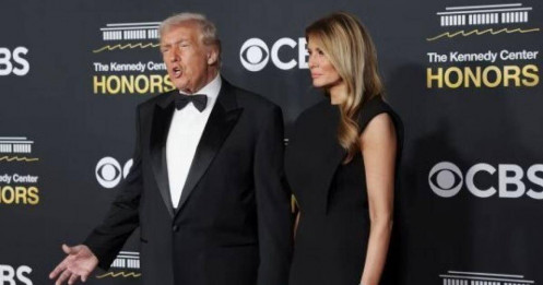 Ông Trump bất ngờ “tuýt còi” thương vụ 72 tỷ USD của Netflix