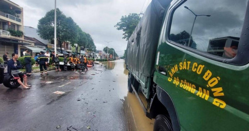 Ngập lụt lịch sử, Khánh Hòa vào cuộc kiểm tra vận hành hồ chứa