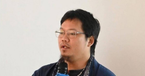 Từ áo phông, đồng nát đến 100.000 suất ăn cho trẻ em vùng cao: Hành trình thiện nguyện của Hoàng Hoa Trung