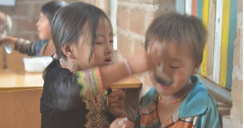 Bất ngờ với lý do khiến tình nguyện viên Nuôi Em xin nghỉ chỉ sau vài ngày tham gia