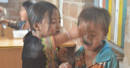 Cựu tình nguyện viên ‘tố’ Nuôi Em: 5 ngày làm việc chỉ để… đòi tiền, không biết tiền đi đâu