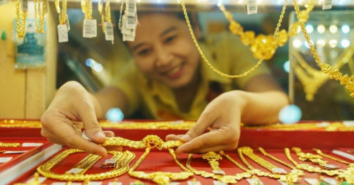 Áp lực bủa vây, dự báo giá vàng năm 2026