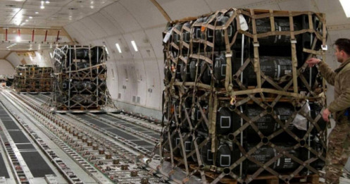 Mỹ bất ngờ duyệt gói 800 triệu USD cho Ukraine: Quyết định đảo chiều gây chấn động