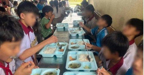 Dự án "Nuôi Em" thanh toán kịp thời, học sinh Ea Súp yên tâm ăn bán trú