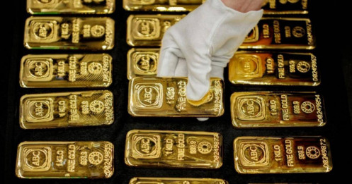 Tăng gấp đôi trong 2 năm, giá vàng có thể leo cao hơn trong năm 2026?