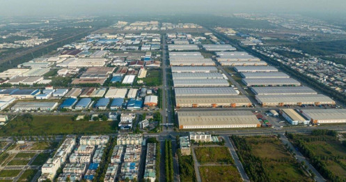 Xuất khẩu Việt Nam sang Mỹ bất ngờ tăng vọt