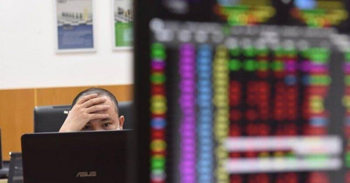 Nhiều cổ phiếu tái tích lũy cho nhịp tăng trưởng mới