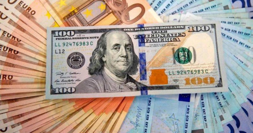 USD tự do lao dốc hơn 600 đồng: Áp lực tỷ giá tại Việt Nam hạ nhiệt rõ rệt