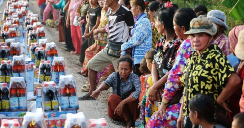 Xung đột Thái Lan – Campuchia leo thang: 800.000 người bị mắc kẹt, cửa khẩu đóng cửa hoàn toàn