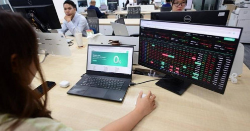 Thanh khoản thị trường chứng khoán vẫn là nốt trầm