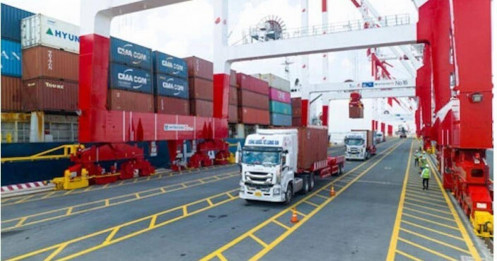 Xuất nhập khẩu 2025 lập kỷ lục 920 tỉ USD, Việt Nam vào top 15 nền thương mại lớn nhất thế giới