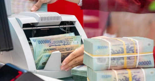 Xuất hiện lãi suất tiết kiệm 8,3%/năm