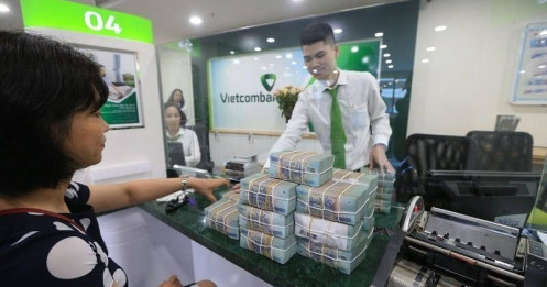 Lãi suất liên ngân hàng trên 7% - Áp lực thanh khoản vẫn cao