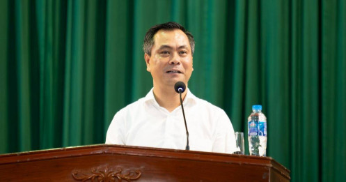 Trách nhiệm hình sự của vị hiệu trưởng "quỵt tiền" A80