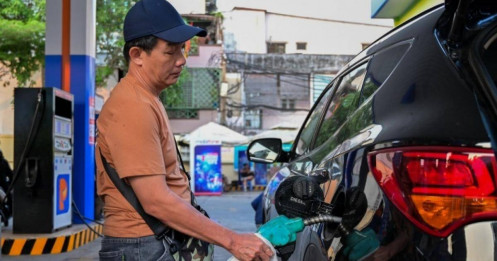 Giá dầu thế giới thủng mốc 60 USD/thùng, xăng dầu trong nước dự báo giảm mạnh từ ngày 18/12