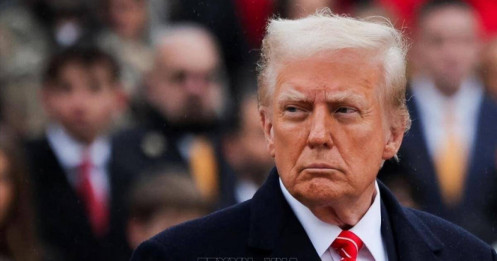 Căng thẳng leo thang: Ông Trump tuyên bố phong tỏa triệt để các tàu dầu ra vào Venezuela