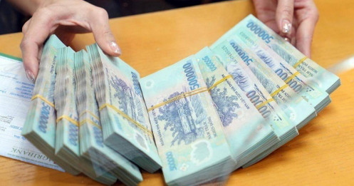 Thanh khoản dồi dào, vì sao ngân hàng vẫn chạy đua tăng lãi suất?