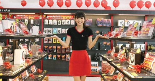 Đại gia bán lẻ tăng tốc