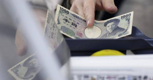 Carry trade risk (Rủi ro yen carry trade) và việc Nhật dự kiến tăng lãi suất ngày 19/12/2025