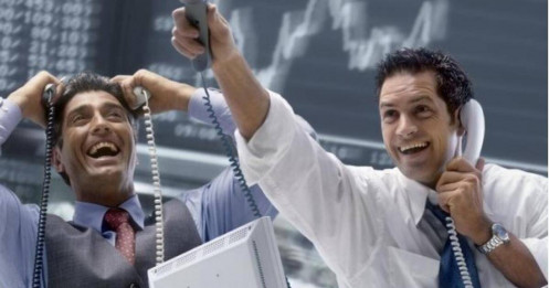 VnIndex bứt phá 27 điểm, khối ngoại đổ tiền ồ ạt hơn 600 tỷ vào hai cổ phiếu Bluechips