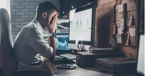 NĐT cần chấp nhận thua lỗ trong ngắn hạn