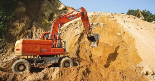 “Cơn khát” vật liệu xây dựng làm đội chi phí và chậm tiến độ đầu tư công