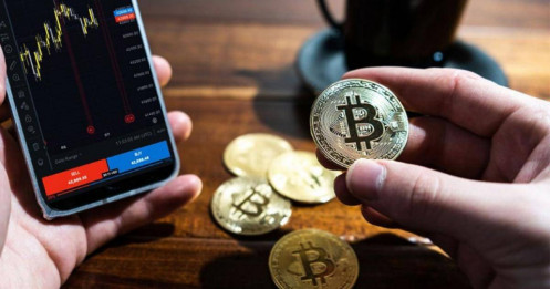 Giao dịch tài sản mã hóa “chui”, nguy cơ mất 100 triệu đồng tiền phạt