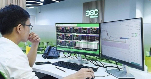 Nhận định chứng khoán 23/12: VN-Index sẽ sớm thử thách ngưỡng kháng cự 1.772 điểm