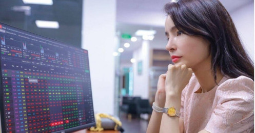 Vì sao cổ phiếu thoái vốn thường tạo sóng mạnh?