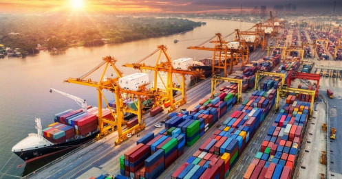 Cổ phiếu ngành logistics nào hưởng lợi trong trạng thái “bình thường mới”?