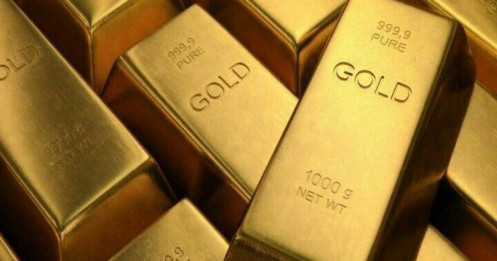 Vàng lập đỉnh mới 4.526 USD, tâm lý lưỡng lự xuất hiện