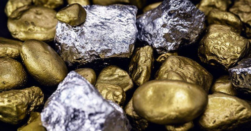 Điều gì khiến giá vàng, bạc, bạch kim tăng lên mức cao chưa từng có