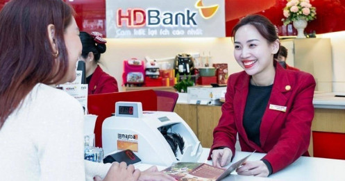 Giải mã đà tăng cổ phiếu HDB