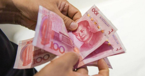 Cú đảo chiều của Nhân dân tệ