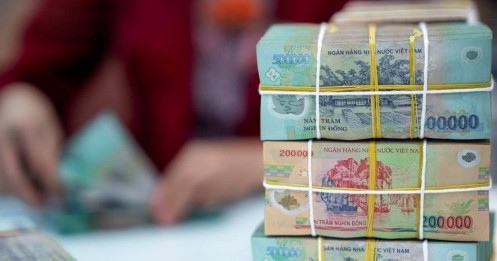 Lo áp lực lãi vay năm 2026