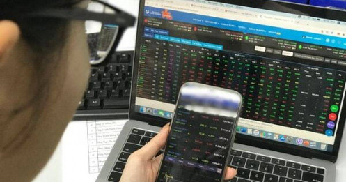 Đầu tư gì năm 2026?