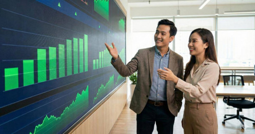 VIC bùng nổ 740%, ai đang giữ nhịp cho cổ phiếu vốn hóa lớn nhất thị trường?