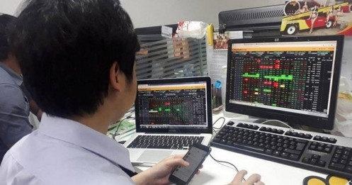 Chứng khoán tiếp tục hồi phục nhờ bluechip