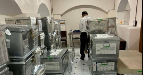 Kho tài liệu chứa 1,5 triệu bút lục vụ án liên quan công ty kiểm định sữa giả Hiup, kẹo Kera