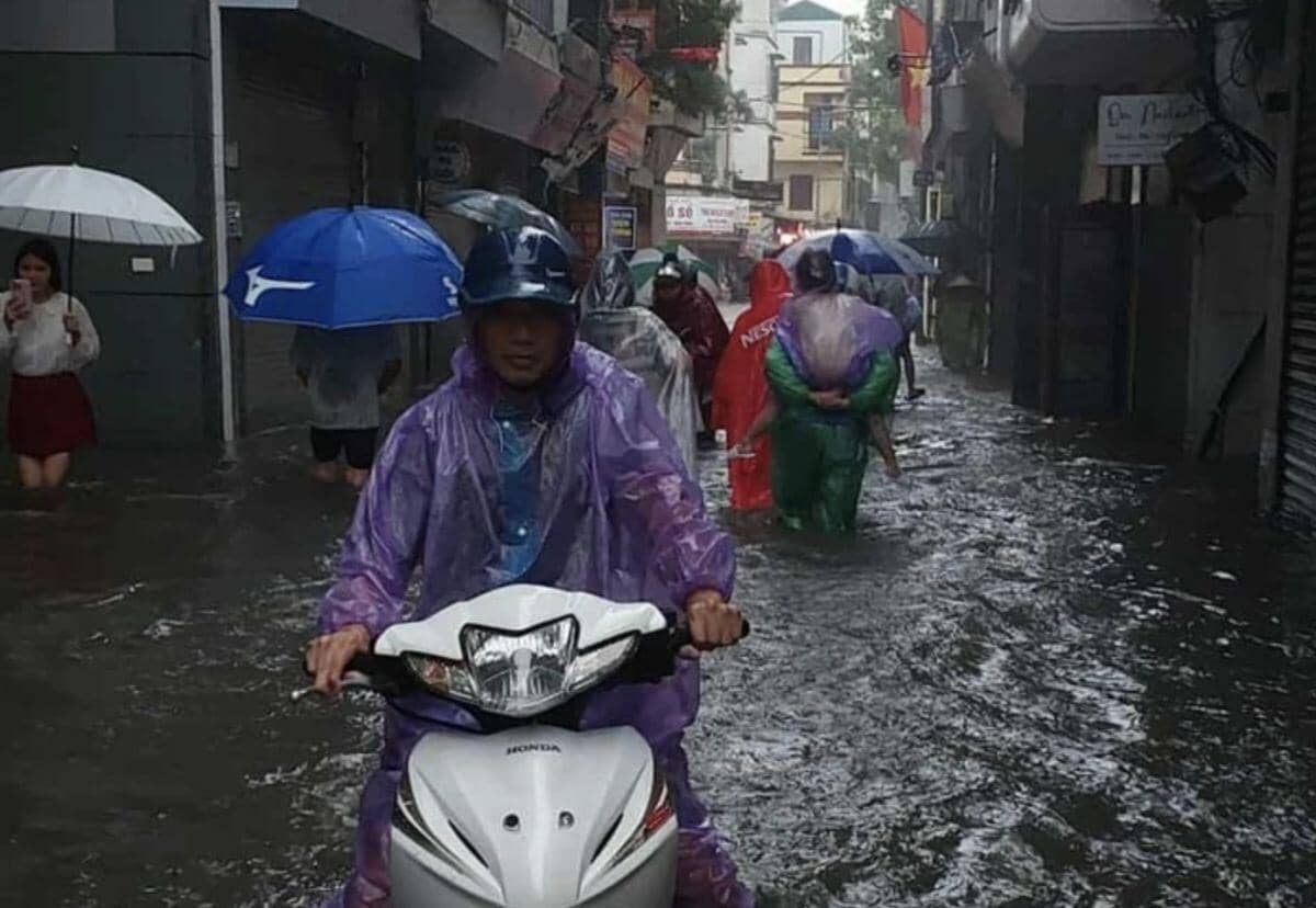 Sở GD-ĐT Hà Nội lên tiếng về việc vì sao không cho học sinh nghỉ học ngày 30-9?