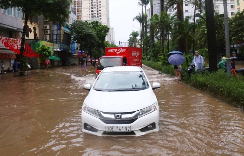 Bảo hiểm lên tới 2 tỷ đồng cho ôtô ngập nước do bão Bualoi