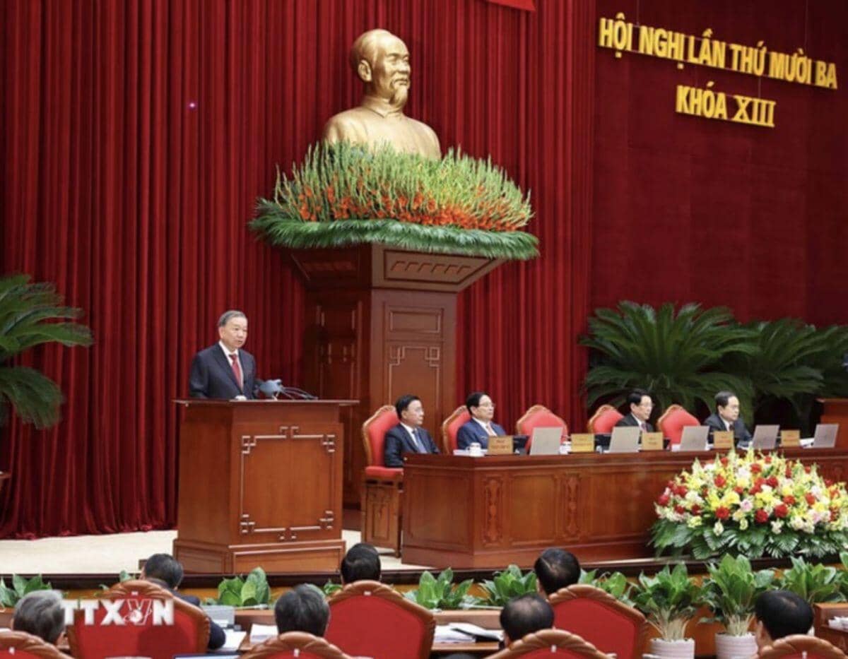 Tổng Bí thư: Trong giai đoạn cách mạng mới hiện nay rất chú trọng yếu tố "đức - sức - tài"