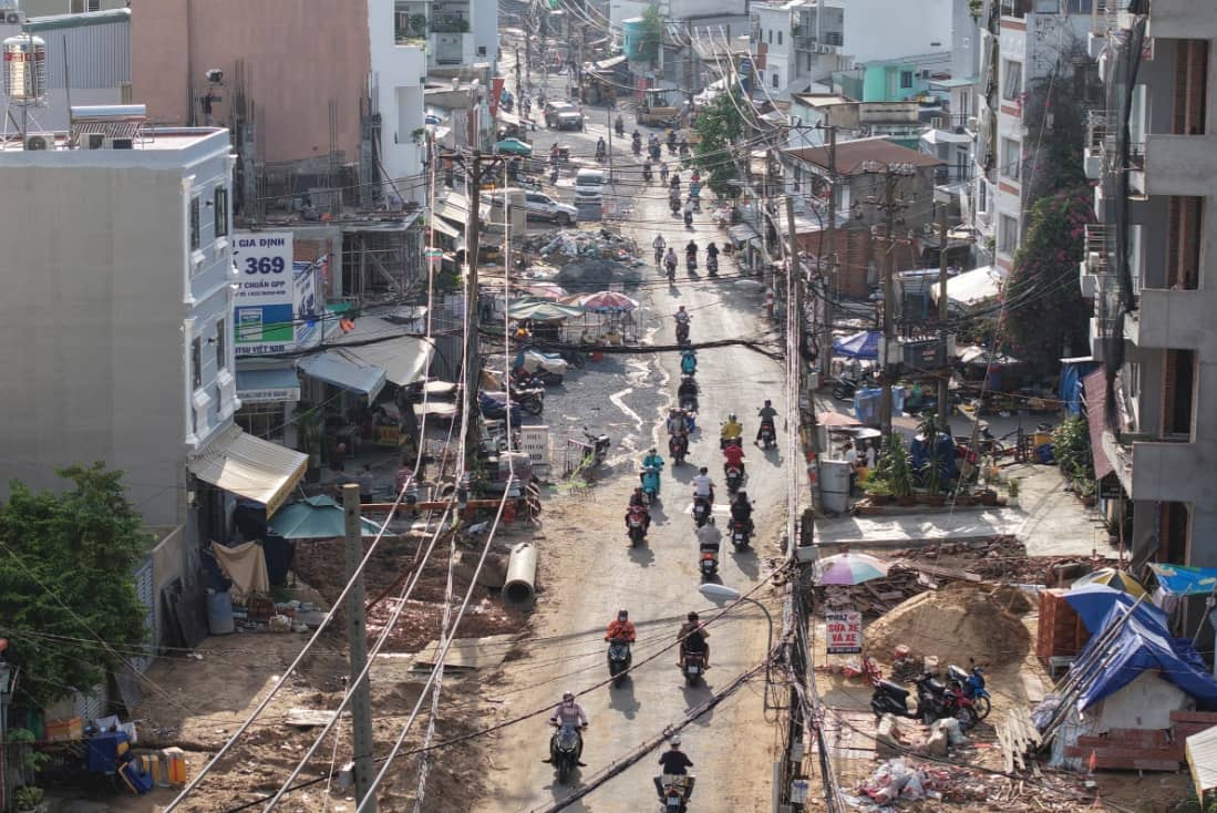 Giải bài toán 'thừa cán bộ nhưng thiếu người có chuyên môn' ở cấp xã