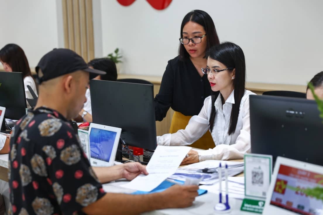 Giải bài toán 'thừa cán bộ nhưng thiếu người có chuyên môn' ở cấp xã