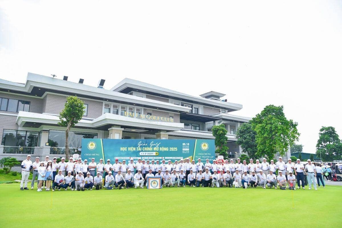 Golfer Kiều Văn Cường ( Gross 76) vô địch Giải Golf Học viện Tài chính Mở rộng năm 2025 - Cup BIDV