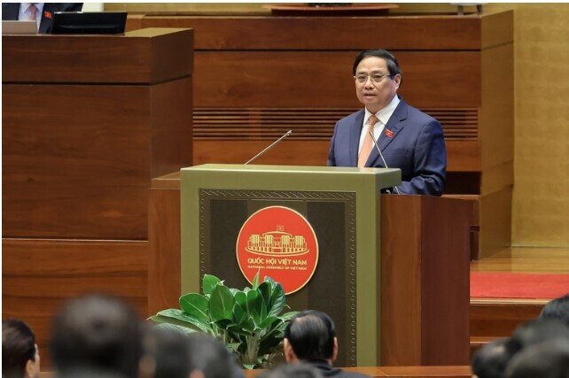 Thủ tướng: Kinh tế Việt Nam khẳng định đủ sức chống chịu trước các cú sốc bên ngoài, tăng trưởng cao hàng đầu thế giới