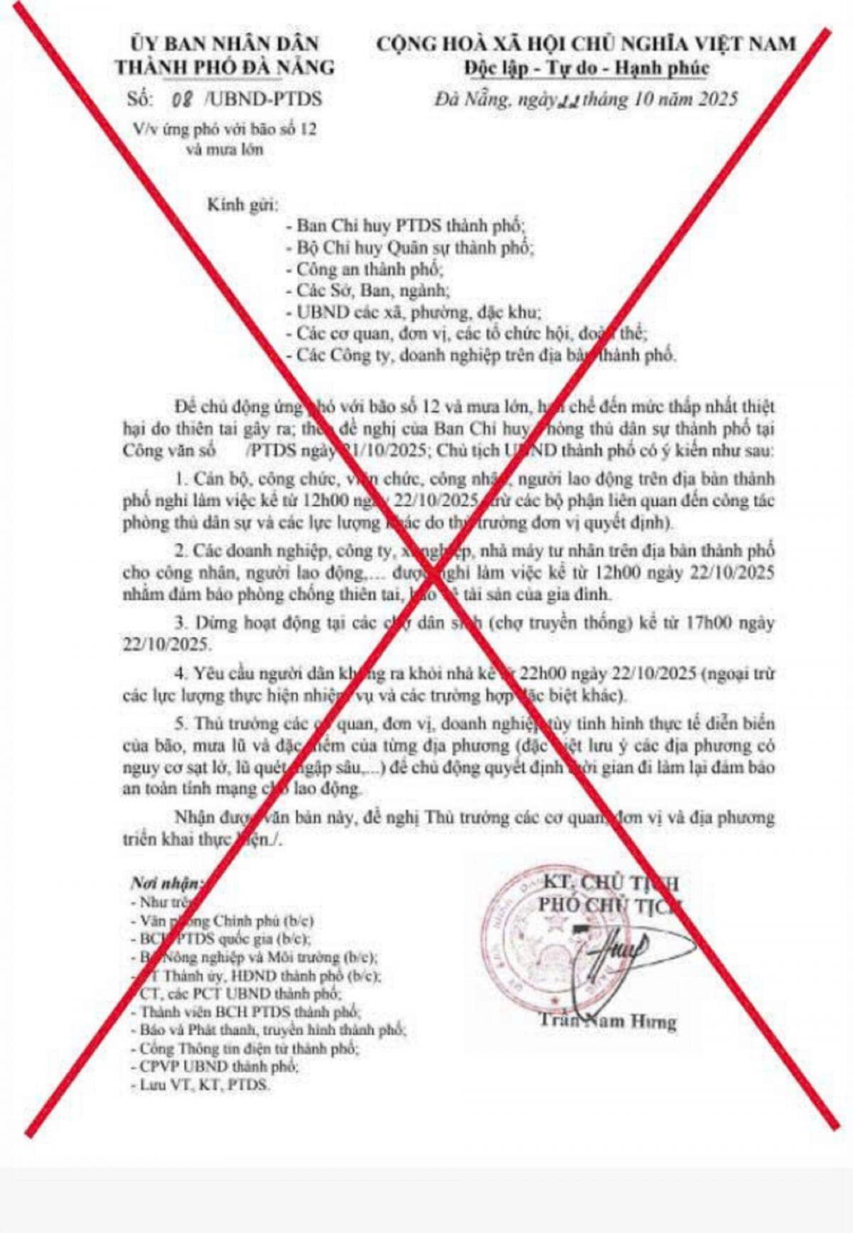 Công an Đà Nẵng xác minh vụ lan truyền tin giả liên quan cơn bão số 12