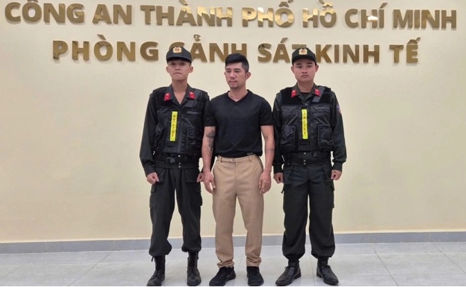 Giám đốc ở TP HCM nhận 8 tỷ đồng 'chạy' án cho vợ chồng DJ Ngân 98